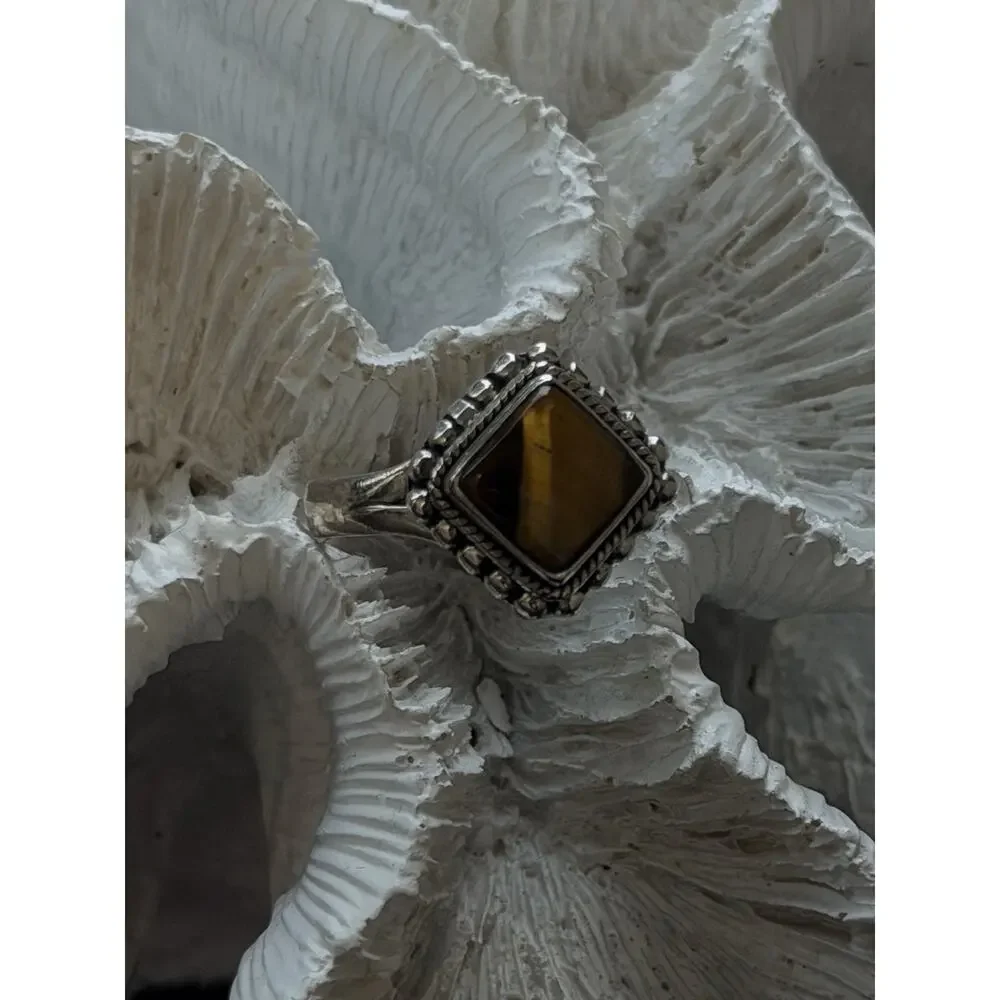 Vintage 925 Sterling Silver Tigers Eye Gemstone Ring Size 9